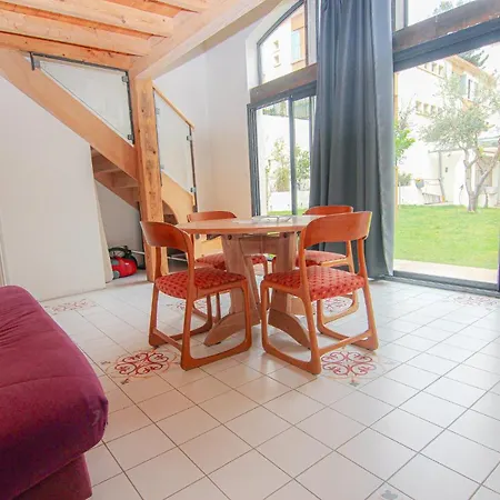 Holiday home Introuvable ! Duplex & Jardin Plein Centre Ville! *